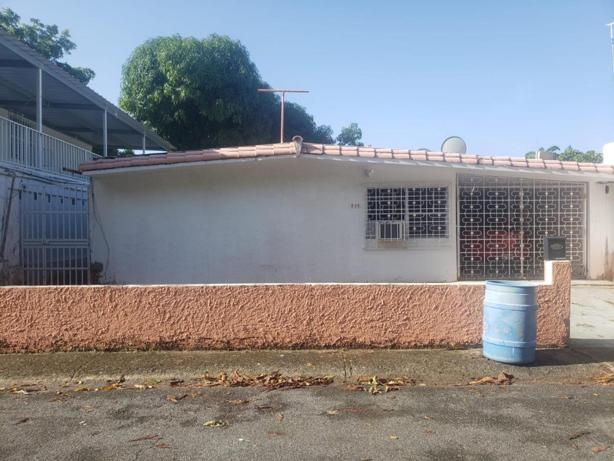 Figueroa Guest Rooms In Country Club San Juan Exterior foto